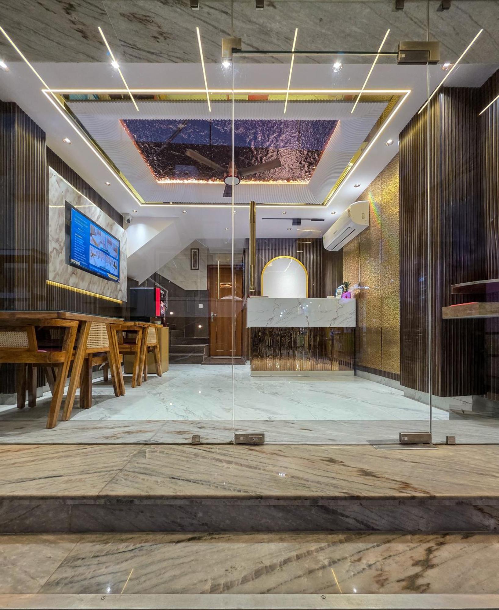 Delhi Delight Premium Panzió Új-Delhi Kültér fotó