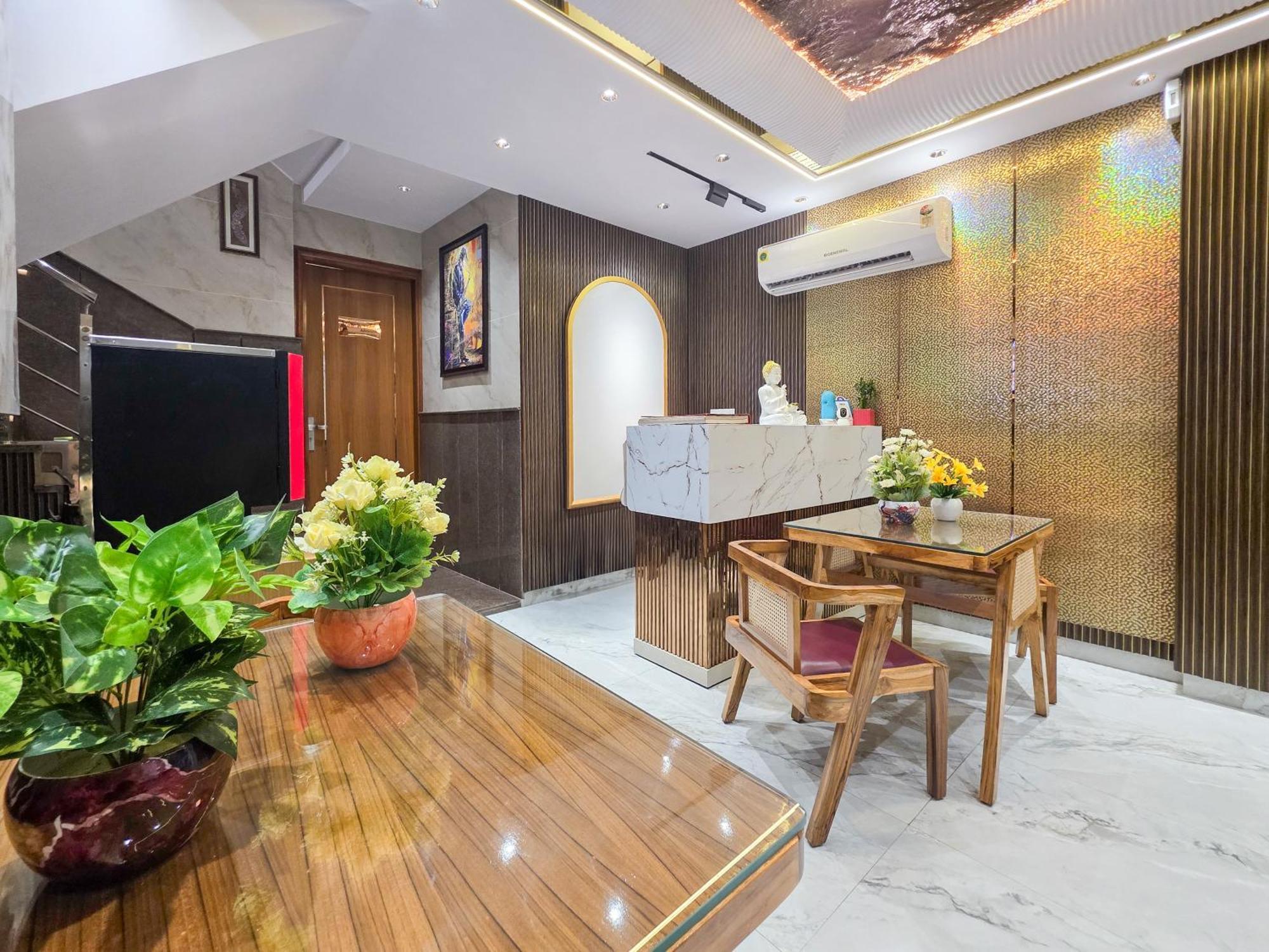 Delhi Delight Premium Panzió Új-Delhi Kültér fotó