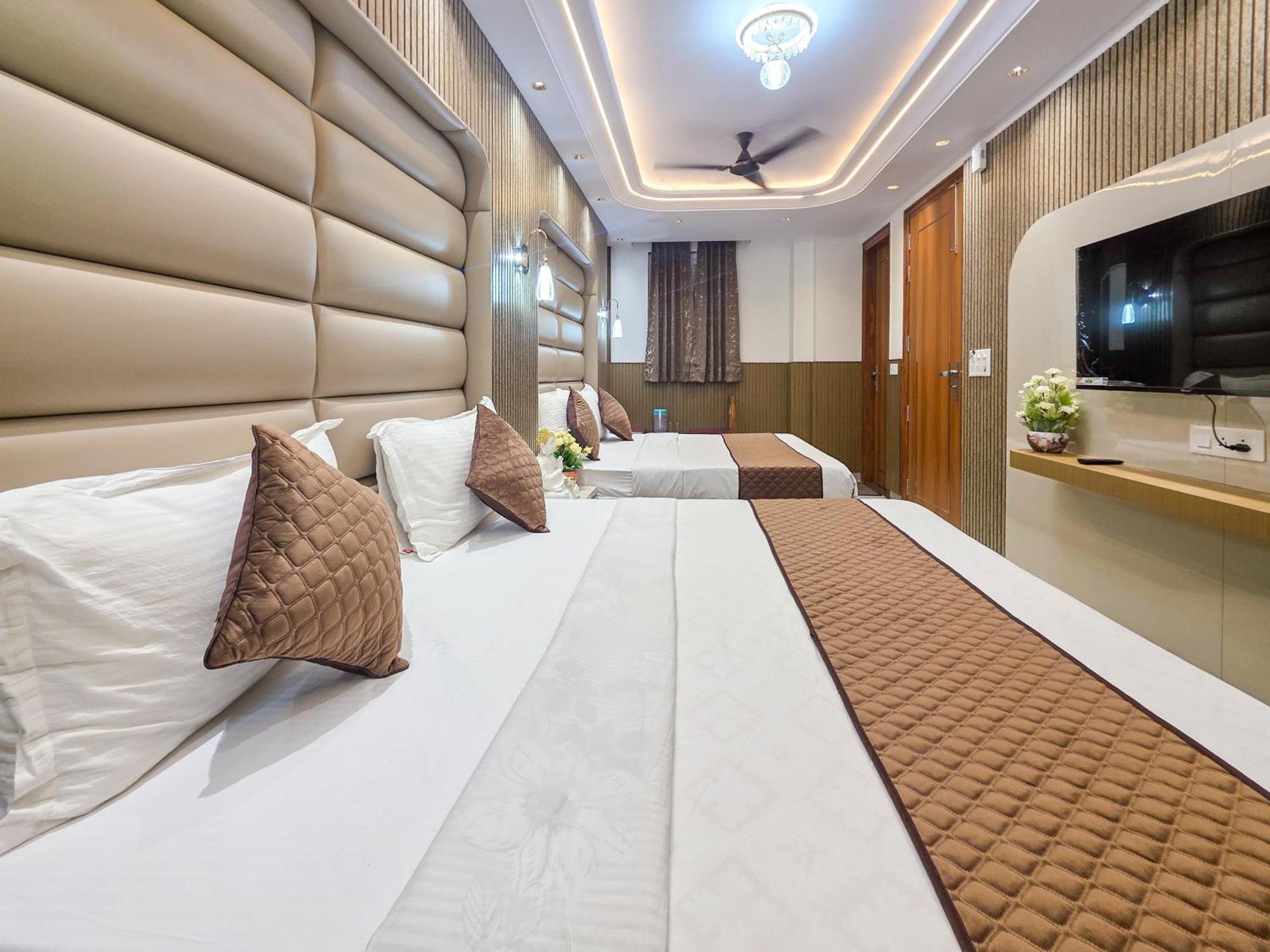 Delhi Delight Premium Panzió Új-Delhi Kültér fotó
