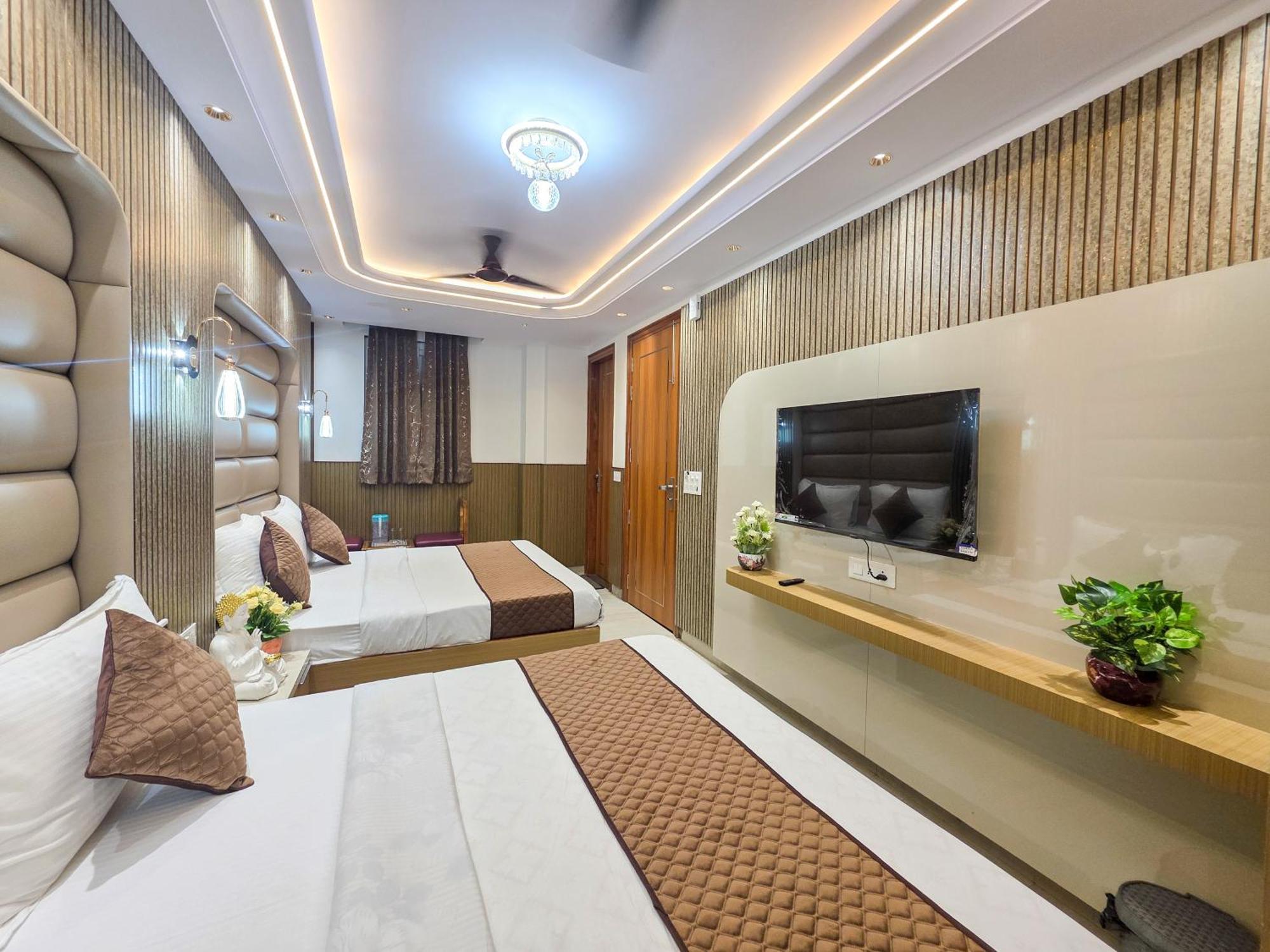Delhi Delight Premium Panzió Új-Delhi Kültér fotó